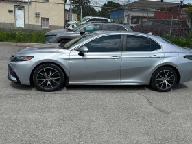 Toyota Camry * SE * CARFAX * ОПЦИЯ ЗА ФИНАНСИРАНЕ, снимка 2