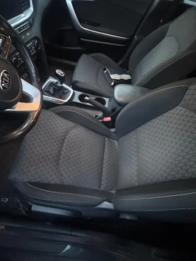 Kia Ceed КАМЕРА* ПОДГРЕВИ* LED* NAVI* 1.6crdi 116hp* 3.2019 - 18800 лв. - 78049209 7