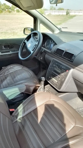 VW Sharan 4х4 - 2823 € / 5521.31 лв. - 27217091 13