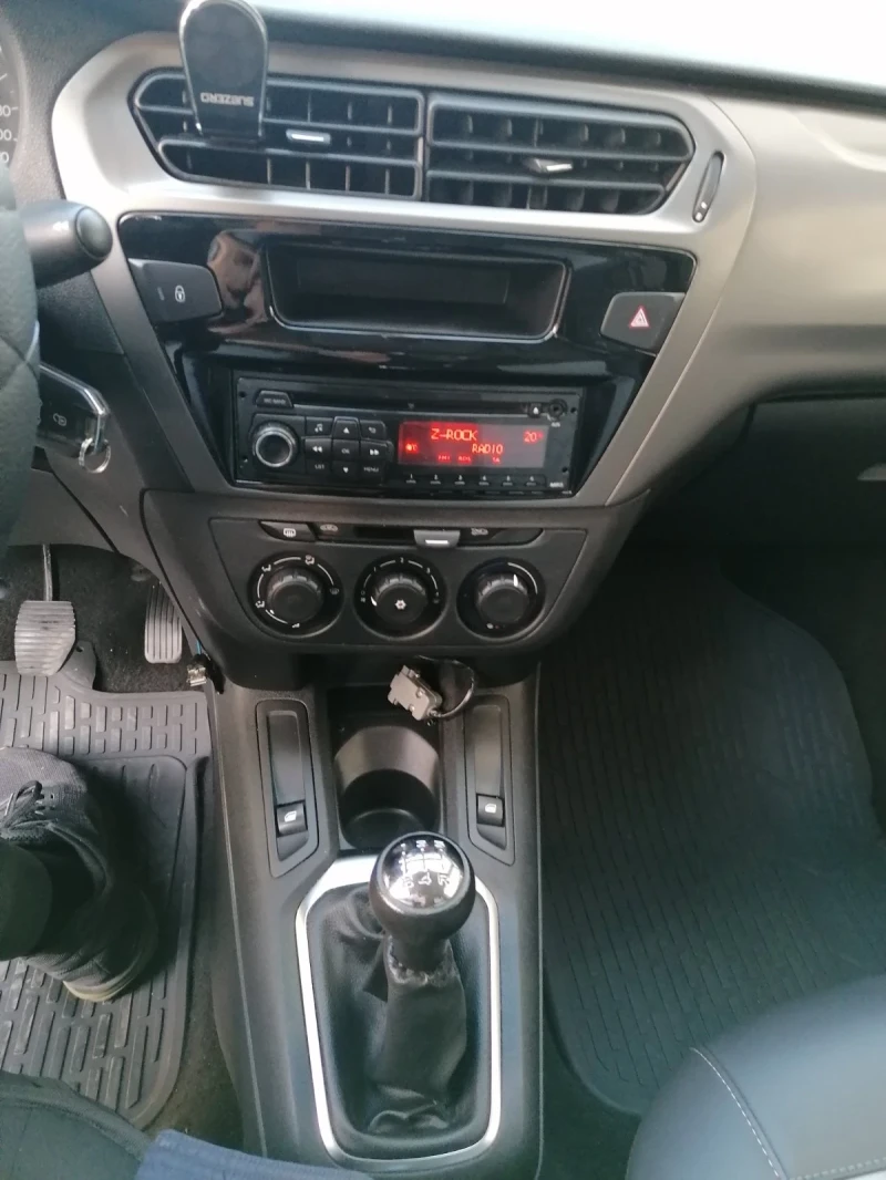 Citroen C-Elysee Кожен салон, парктроник, снимка 8 - Автомобили и джипове - 52347309