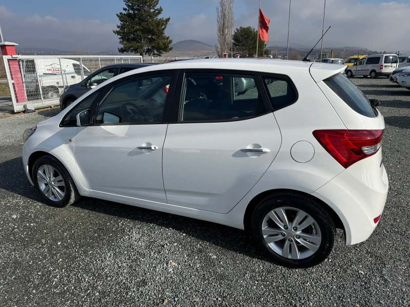 Hyundai Ix20 (KATO НОВА), снимка 9 - Автомобили и джипове - 48406969