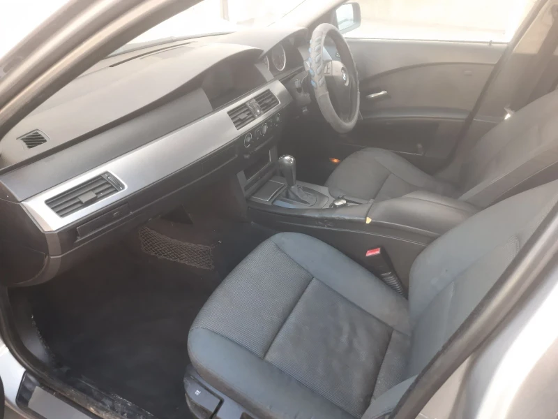 BMW 520 2.0i, снимка 5 - Автомобили и джипове - 49034569