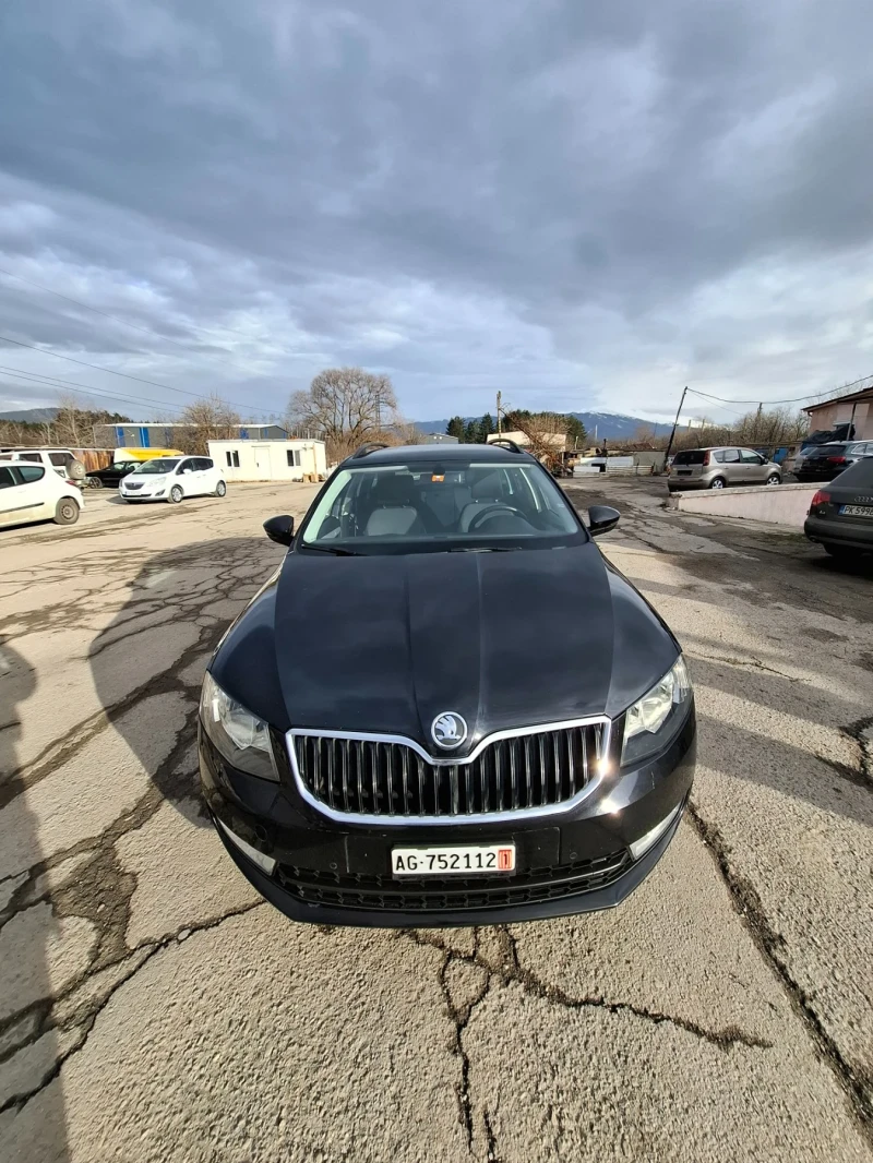 Skoda Octavia, снимка 15 - Автомобили и джипове - 49097461