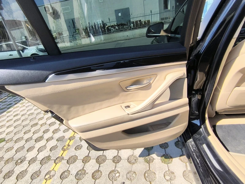 BMW 520 Harman/Kardon, снимка 10 - Автомобили и джипове - 51351790
