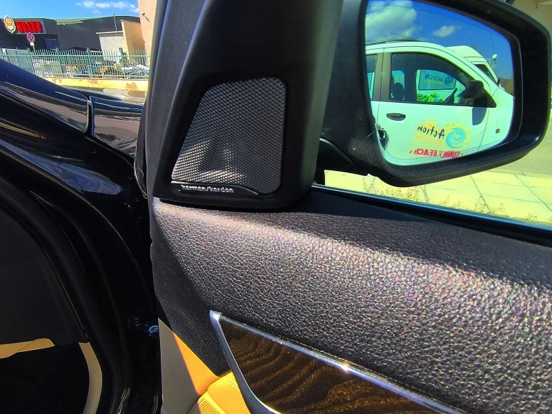 BMW 520 Harman/Kardon, снимка 9 - Автомобили и джипове - 51351790