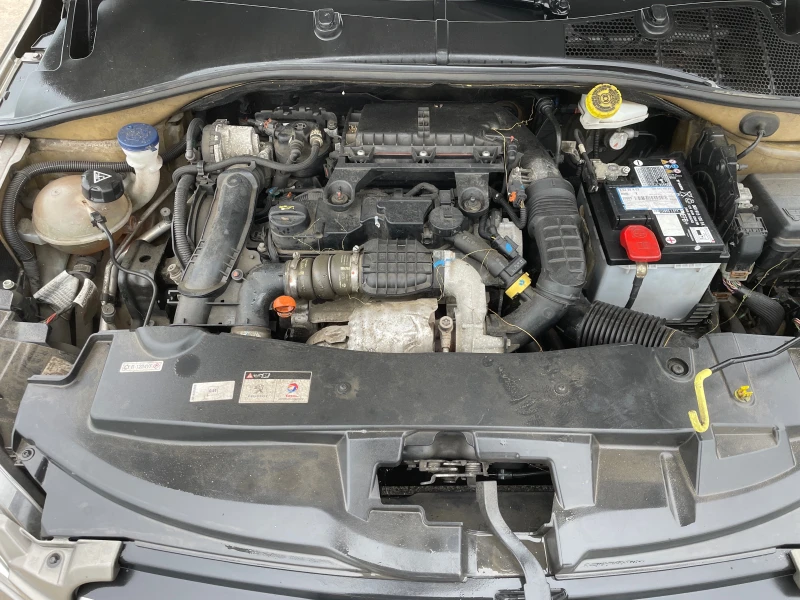 Peugeot 301 1.6 Blue HDI, снимка 12 - Автомобили и джипове - 49775728