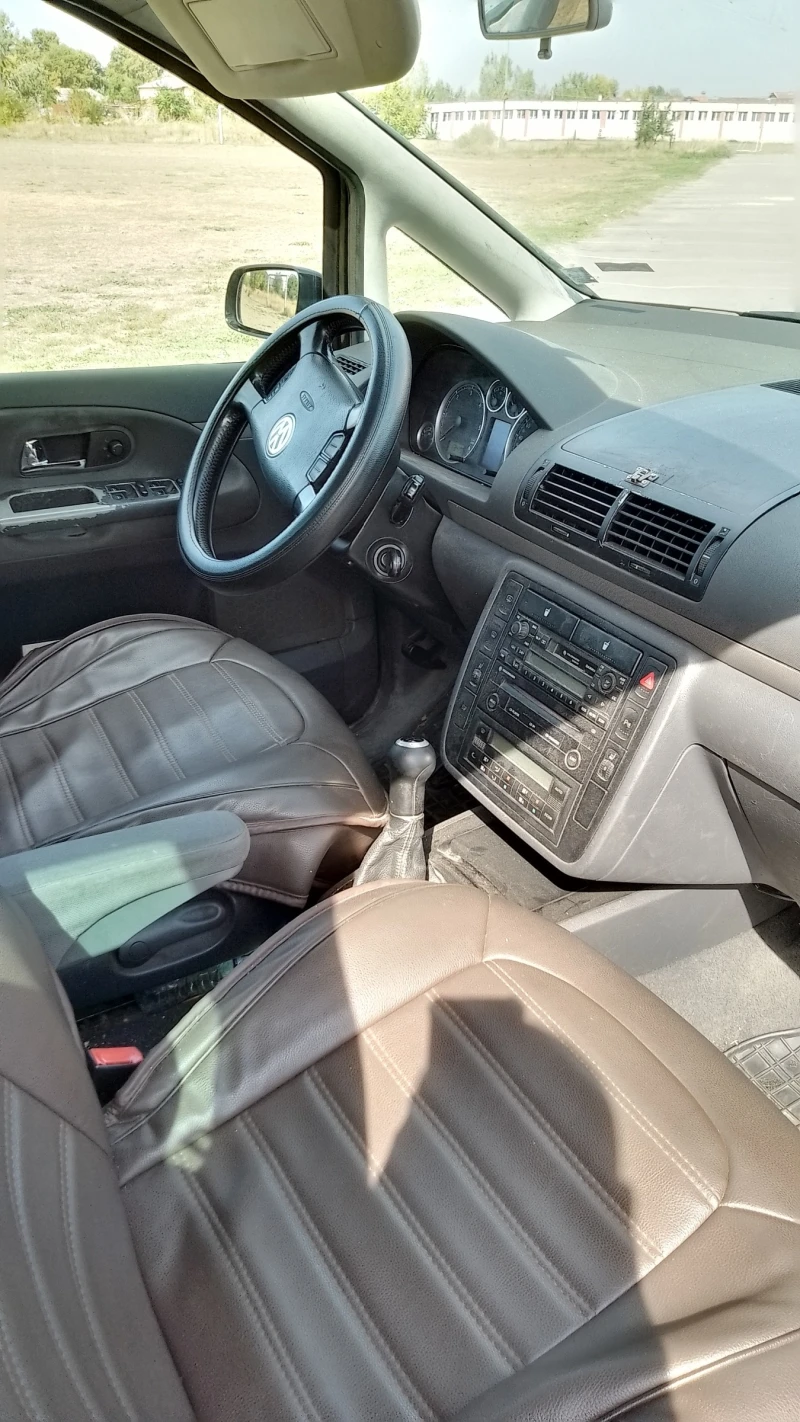 VW Sharan 4х4, снимка 13 - Автомобили и джипове - 53025411