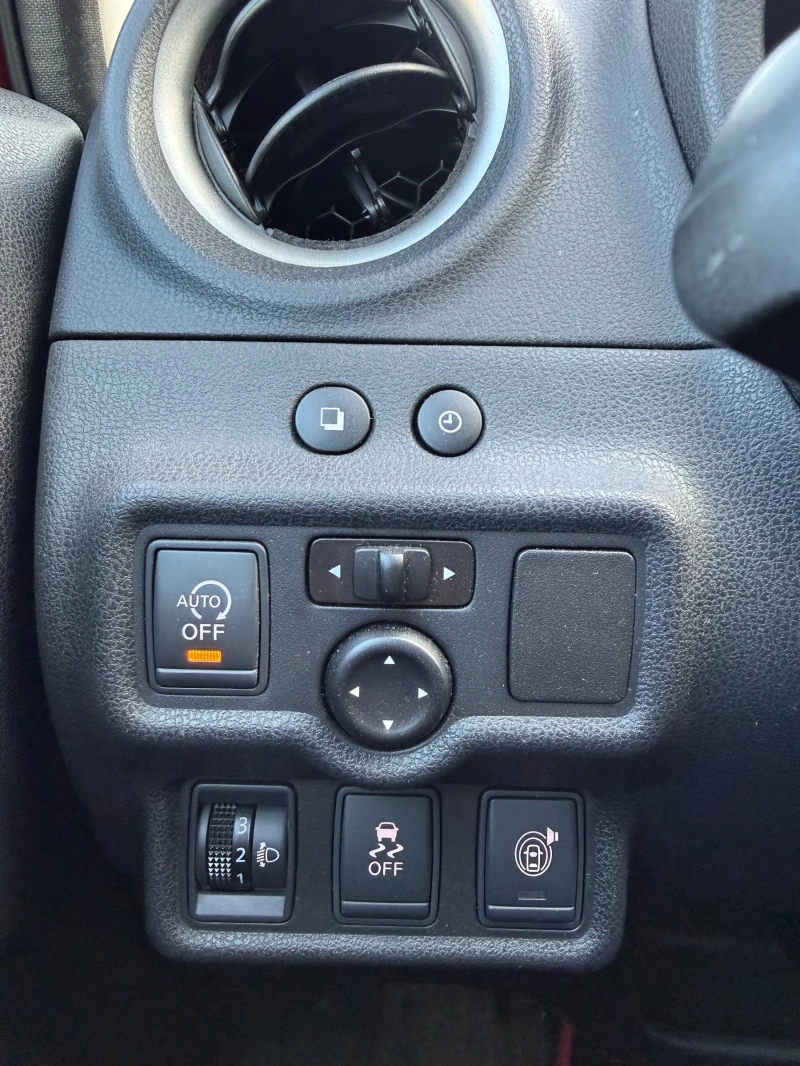 Nissan Note, снимка 15 - Автомобили и джипове - 53135447