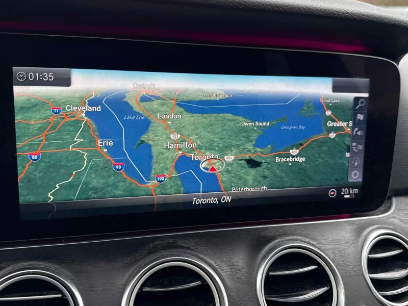 Mercedes-Benz E 400 | DISTRONIC| HUD| 360| BURMESTER| ОБДУХ| ПОДГРЕВ, снимка 10 - Автомобили и джипове - 53567963