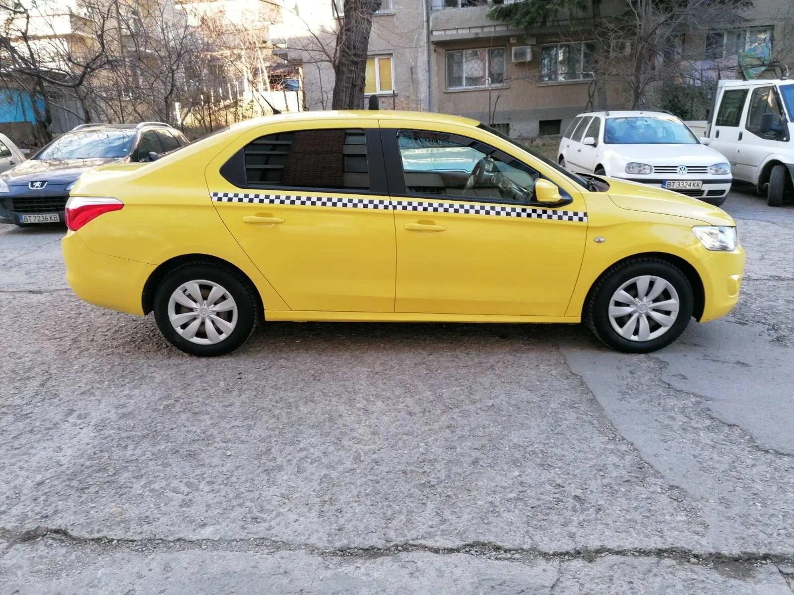 Citroen C-Elysee Кожен салон, парктроник - изображение 2