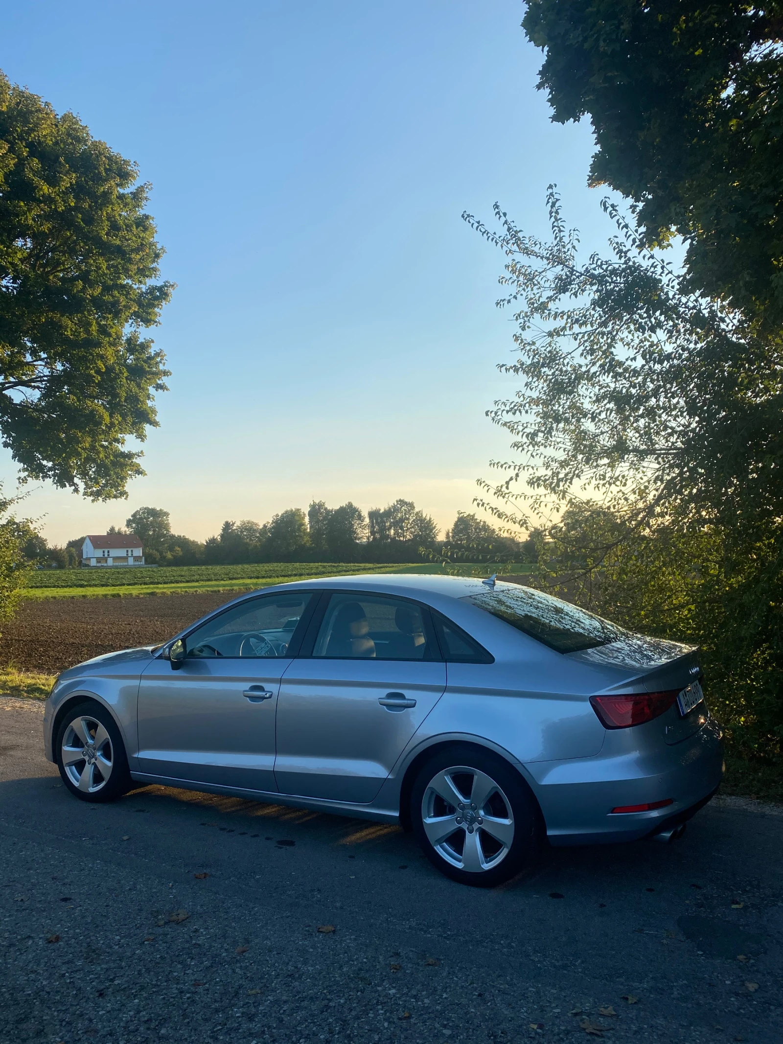 Audi A3 1.4 TFSI - изображение 2