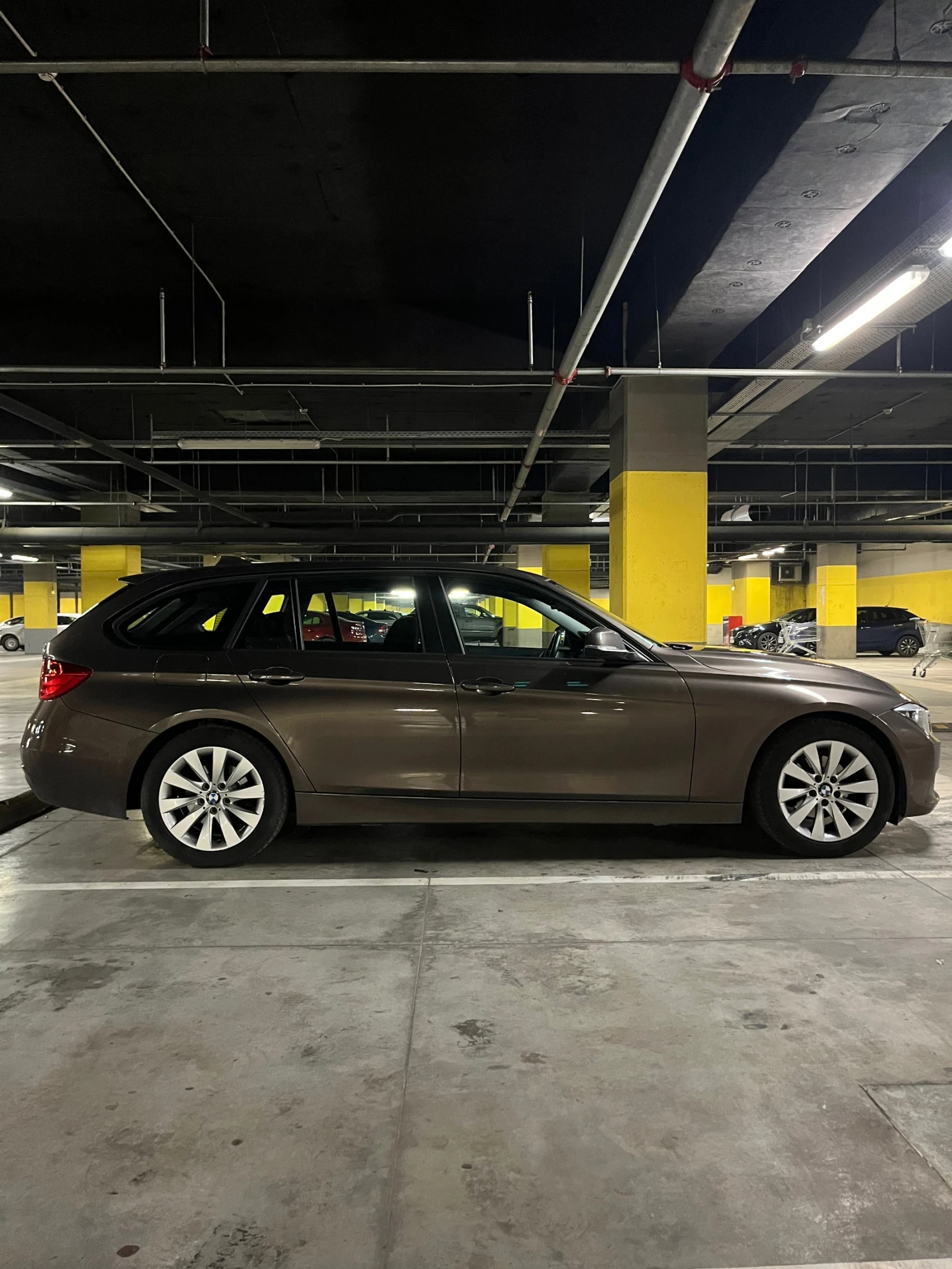 BMW 318 2.0d 8ZF с история в БМВ - изображение 9