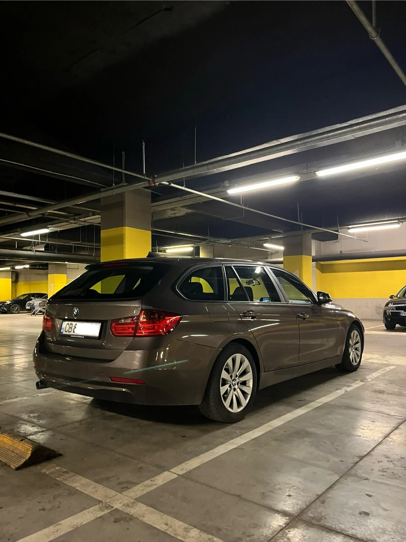 BMW 318 2.0d 8ZF с история в БМВ - изображение 8
