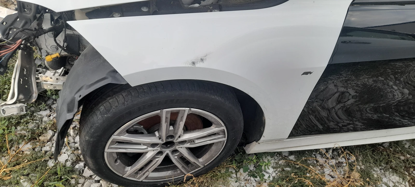 BMW 116 1.5 M-SPORT - изображение 7
