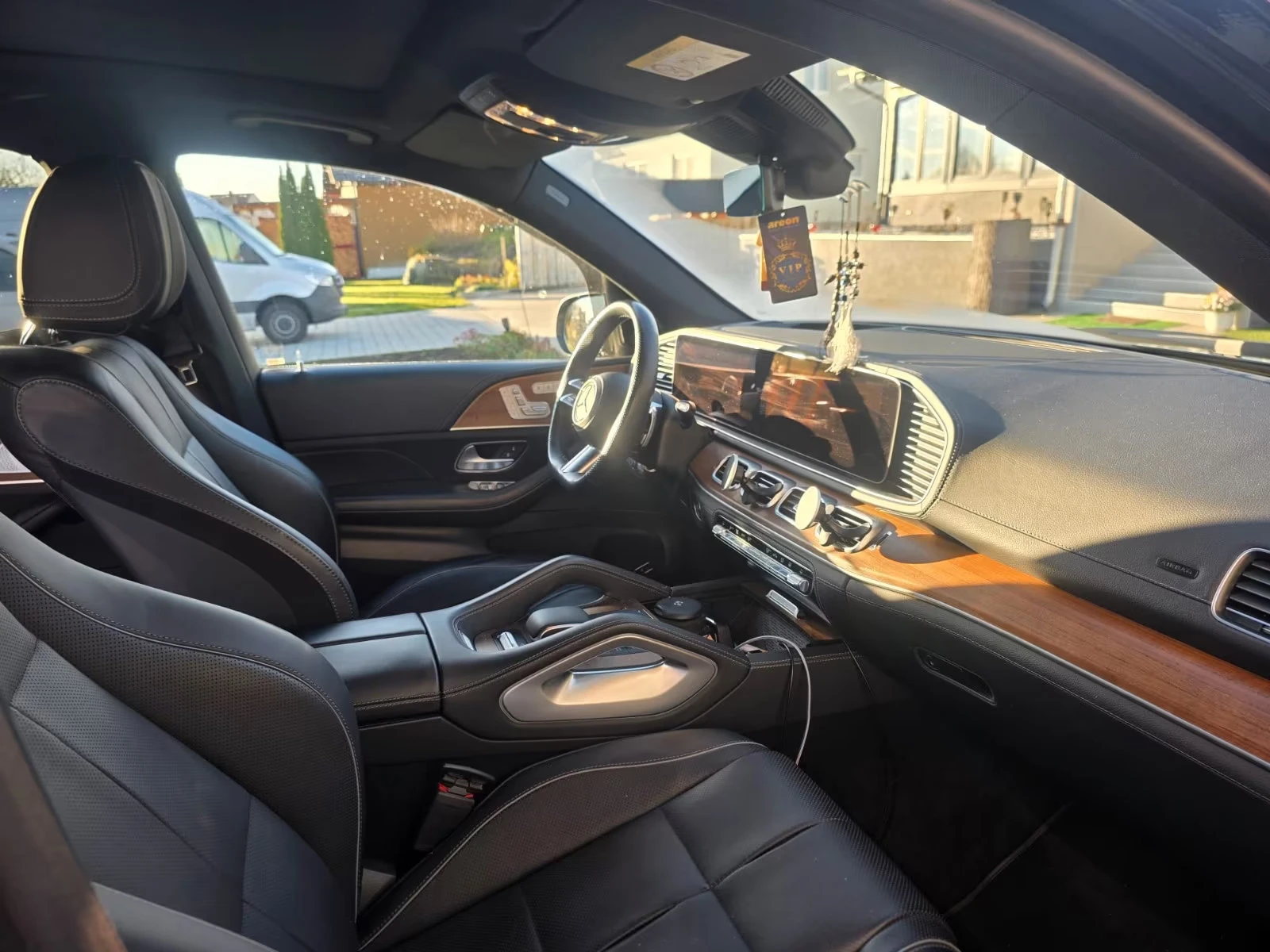 Mercedes-Benz GLS 450 d4MATIC/367HP/7S/PANO/MASSAGE/BURM/360/HUD/625g - изображение 7