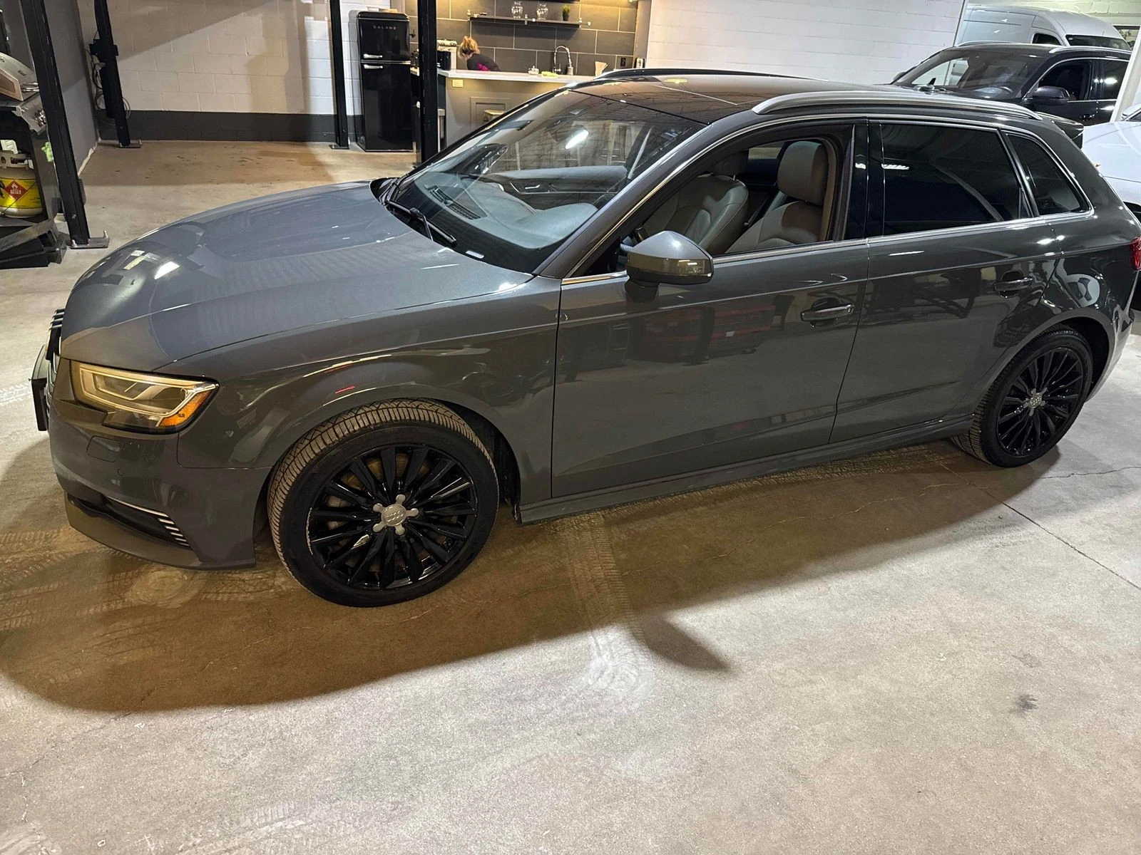 Audi A3 E-TRON Sportback TECHNIT CARFAX   | Mobile.bg   2