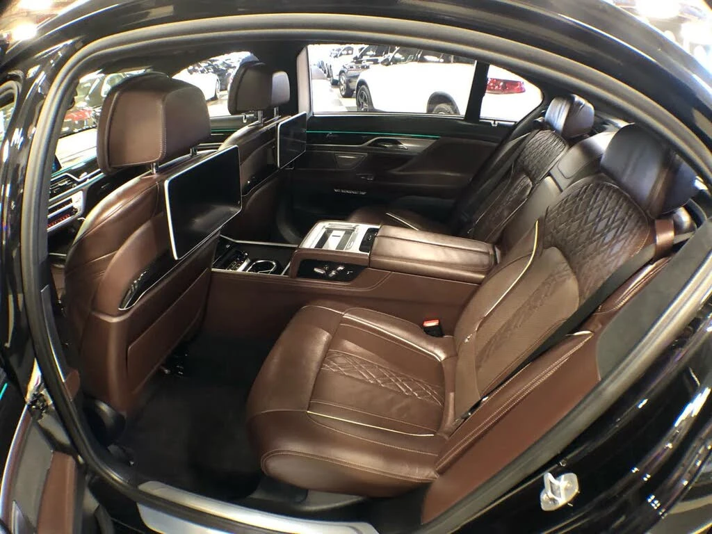 BMW 750 * * 360*   *  | Mobile.bg   13