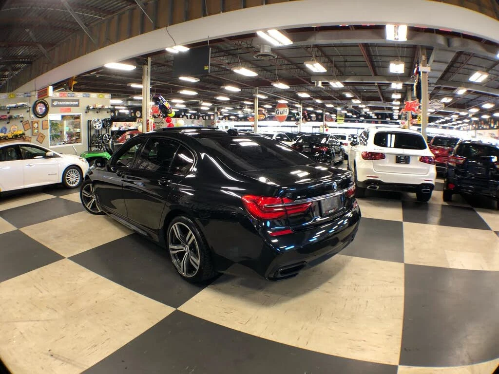 BMW 750 * * 360*   *  | Mobile.bg   4