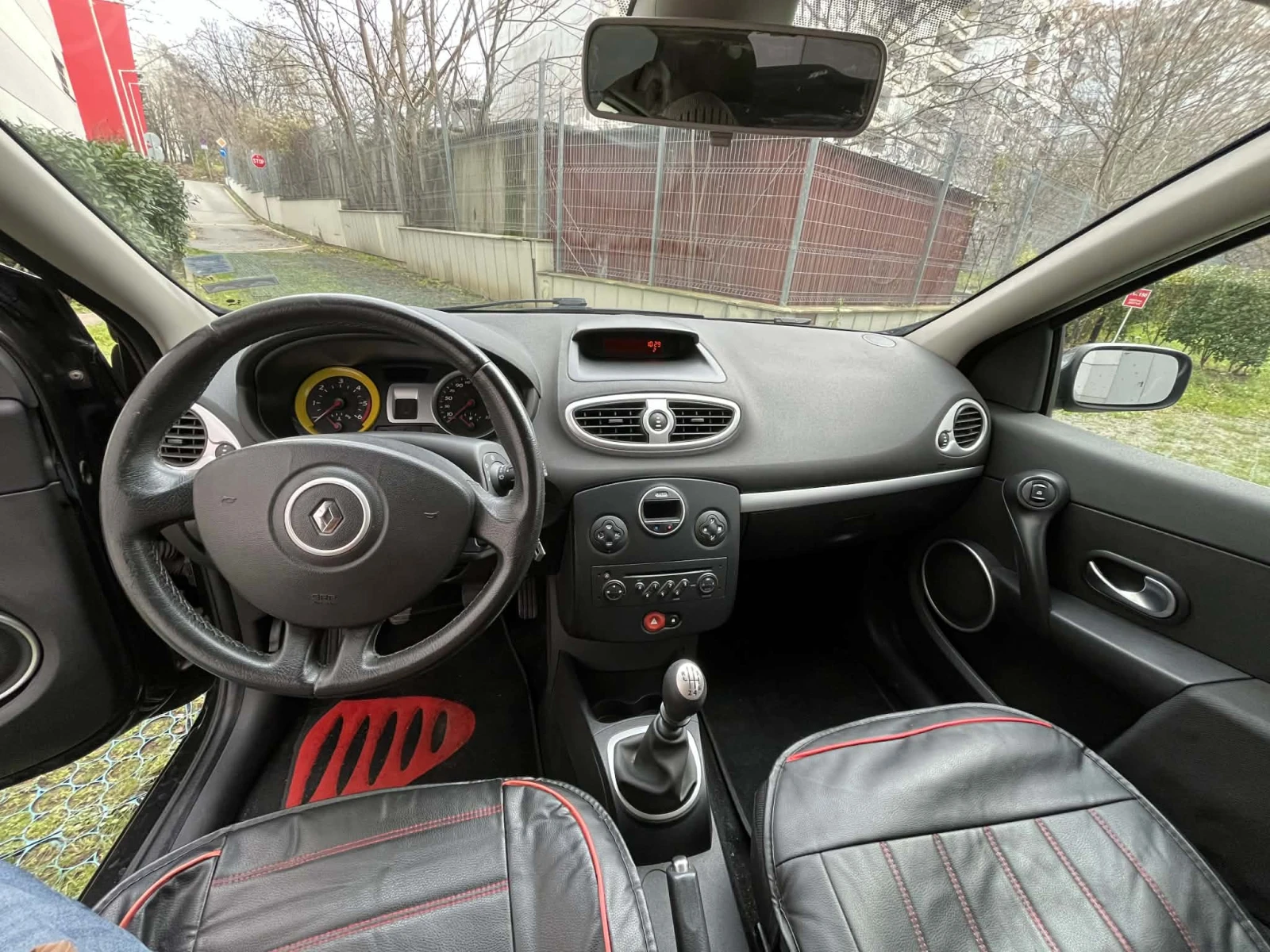 Renault Clio 1.5 dci - изображение 10