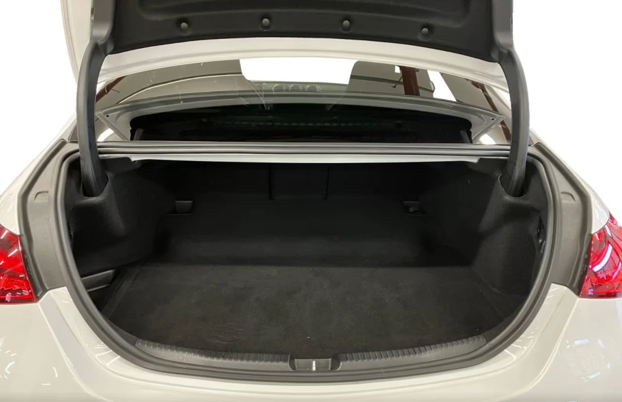 Mercedes-Benz C 63 AMG S-E-PERFERMANCE/680HP/PREMIUM+ /360/4X4/852v - изображение 9