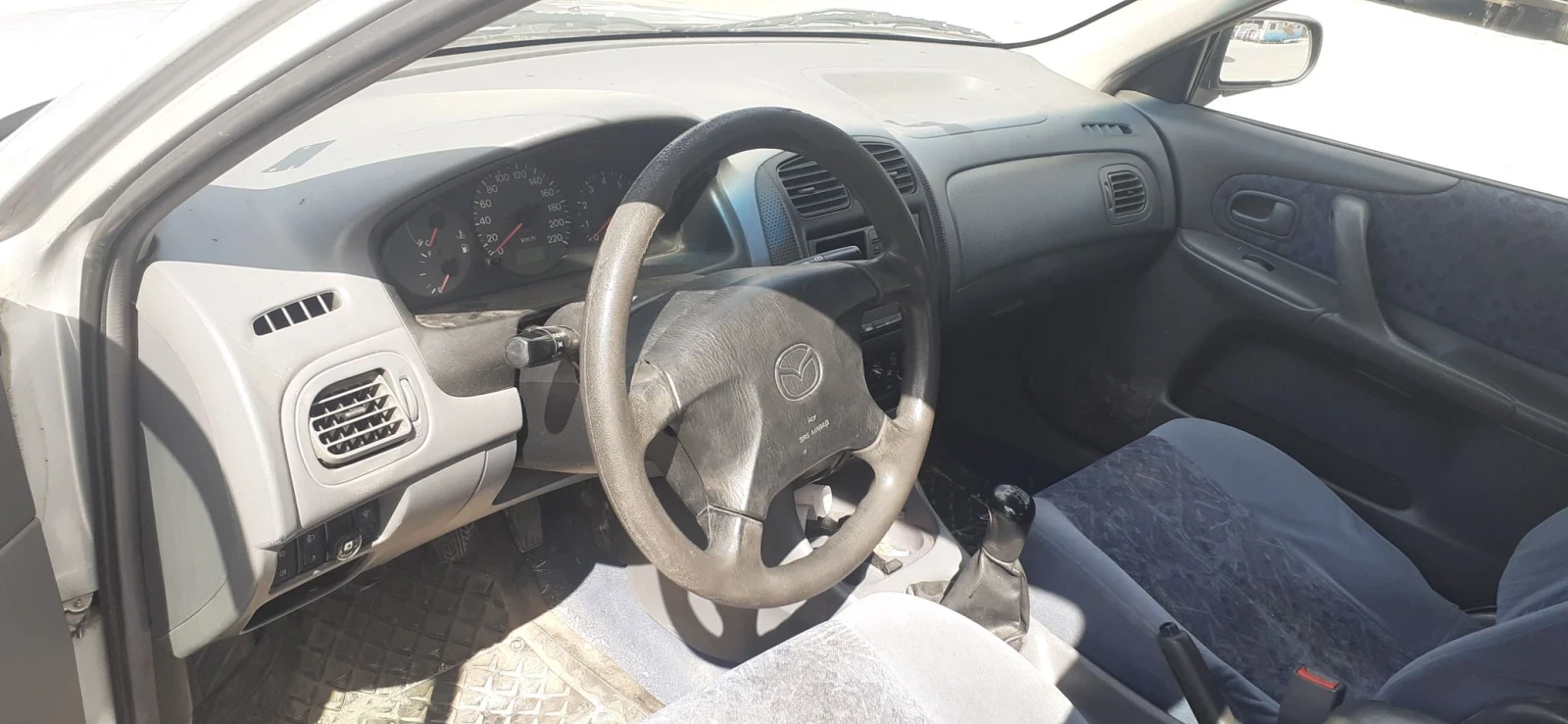Mazda 323 1, 5   АГУ - BRC, снимка 11 - Автомобили и джипове - 55146301