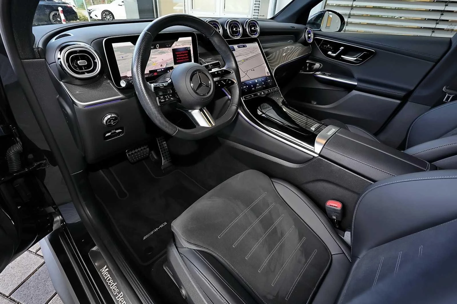 Mercedes-Benz GLC 200 4M* AMG* DISTR* MEMORY* BURM* KEYLESS*  - изображение 4