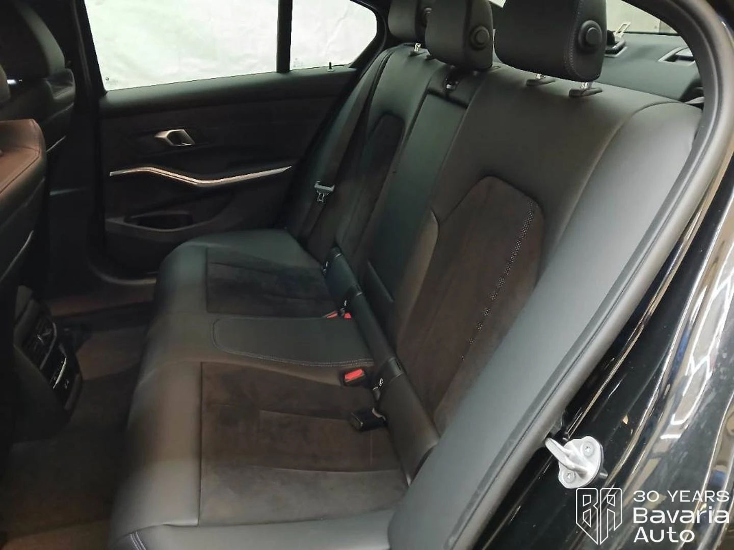 BMW 320 d xDrive M Sport Paket | Mobile.bg � ����������� 10