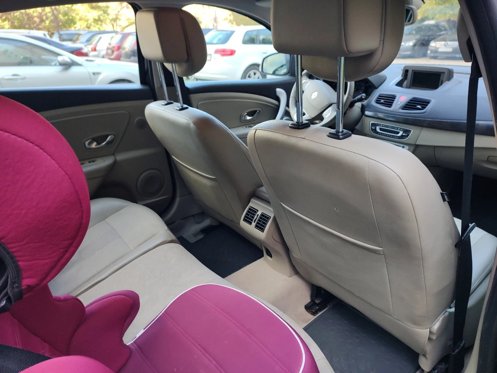 Renault Fluence DCI, снимка 6 - Автомобили и джипове - 53742174