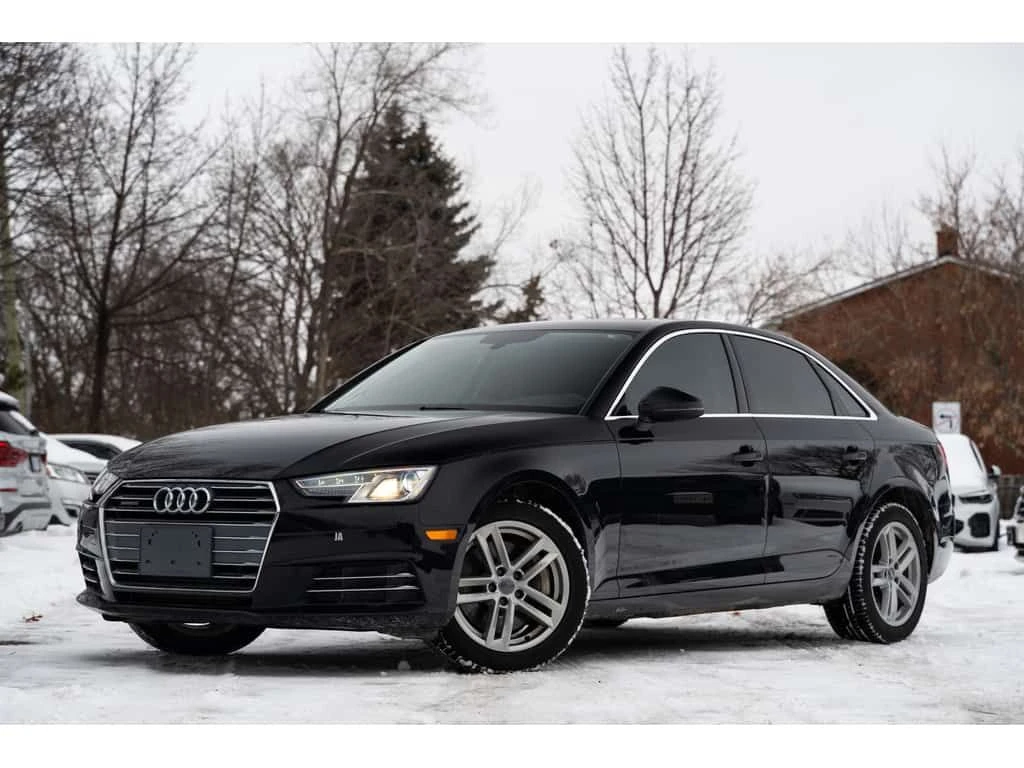 Audi A4 * Komfort quattro| NoAccident| Carplay| Keyless| S