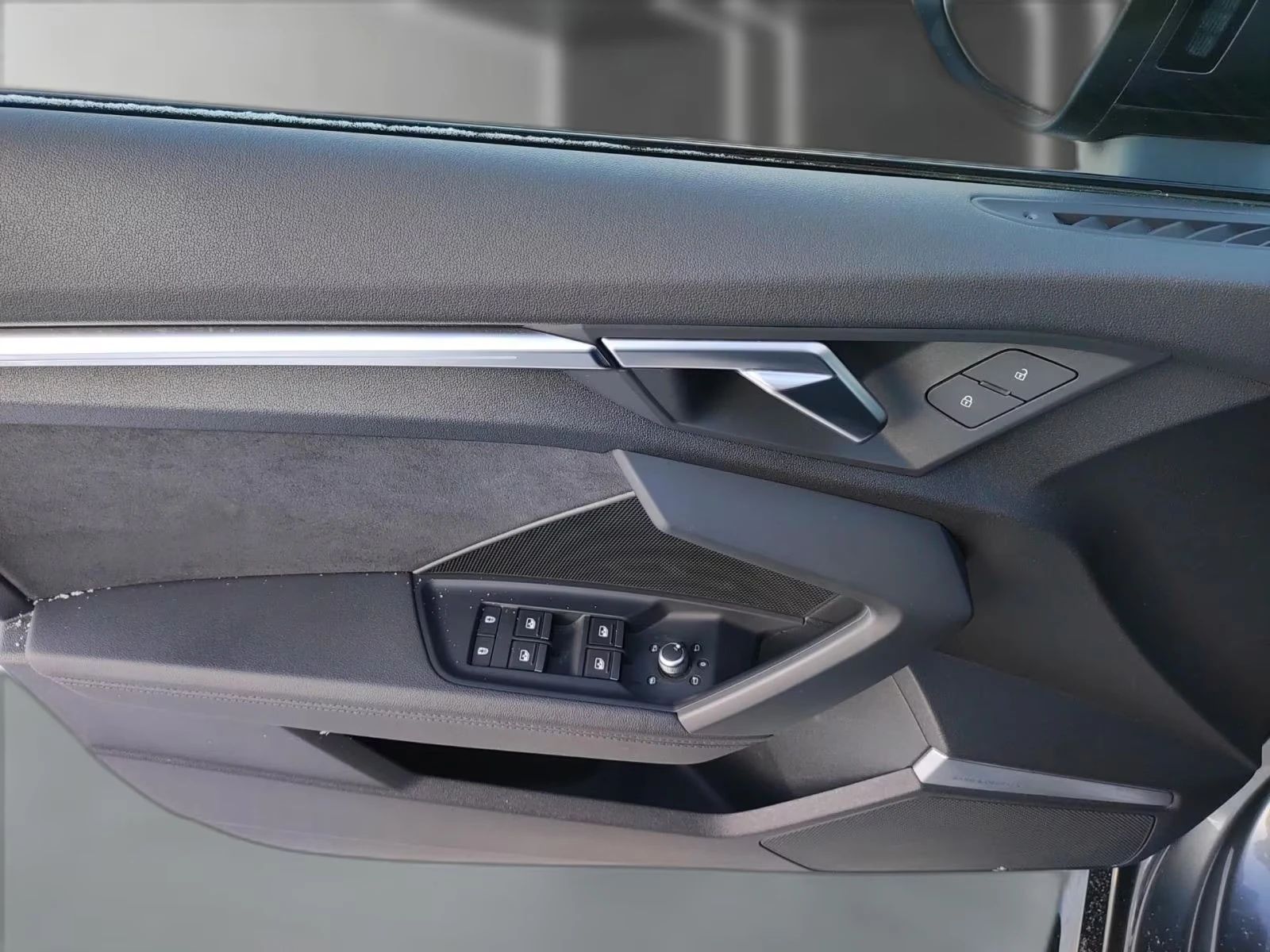 Audi Rs3 SPORTBACK/400HP/MATRIX/PANO/B&O/CAM/ACC/949g, снимка 13 - Автомобили и джипове - 53907736