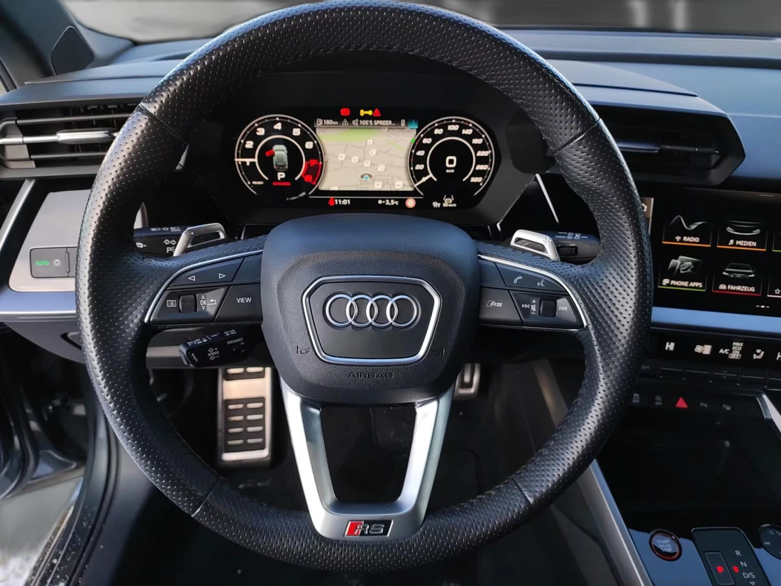 Audi Rs3 SPORTBACK/400HP/MATRIX/PANO/B&O/CAM/ACC/949g, снимка 10 - Автомобили и джипове - 53907736