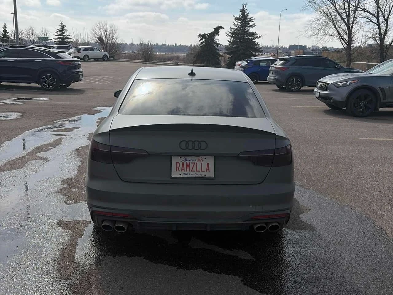 Audi A4  Technik /MATRIX/B&O/360/DISTRONIC/, снимка 4 - Автомобили и джипове - 54031645