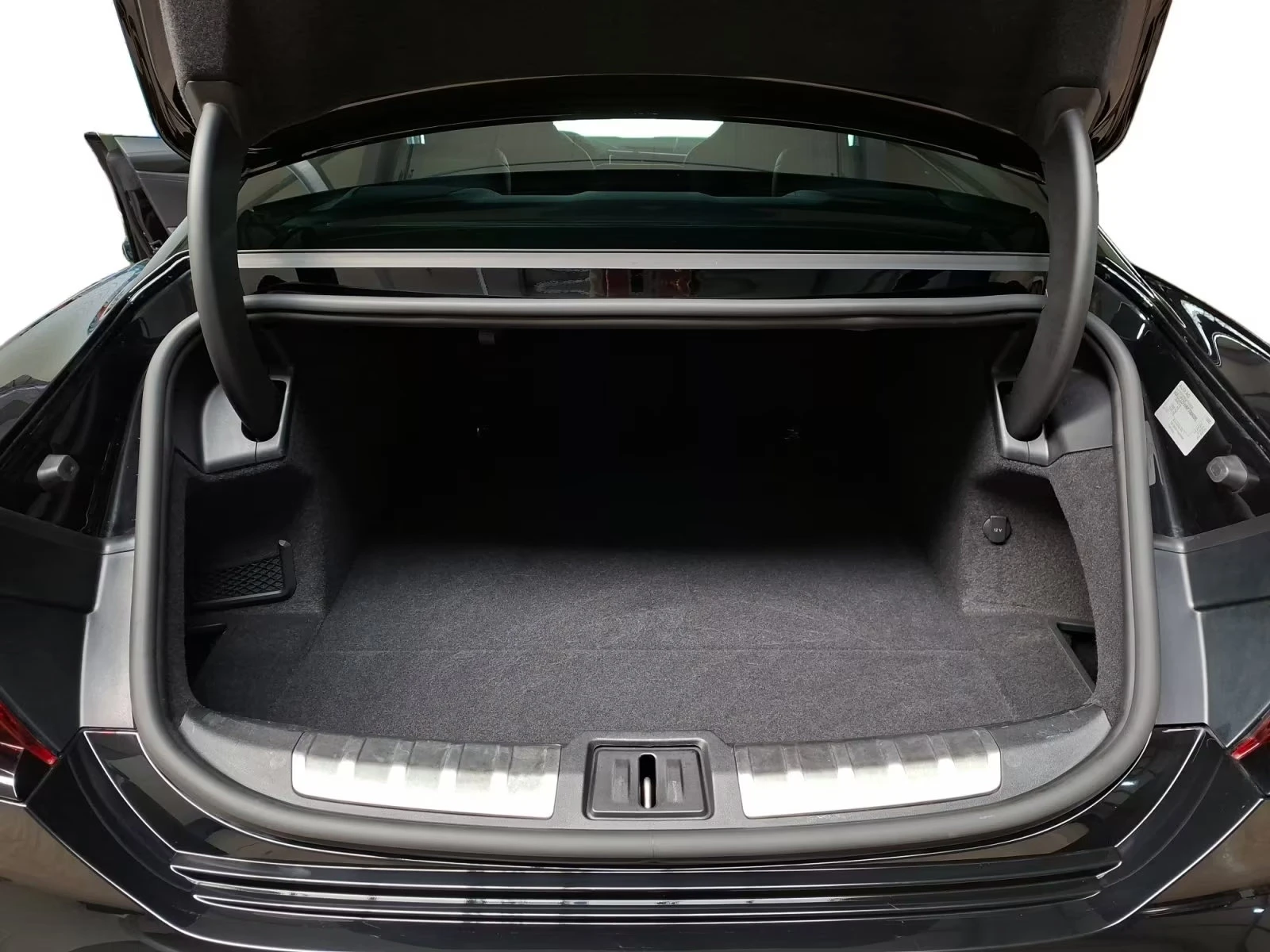 Audi E-Tron GT QUATTRO/476HP/360/MATRIX/HUD/PANO/ACC/294z, снимка 8 - Автомобили и джипове - 54147834