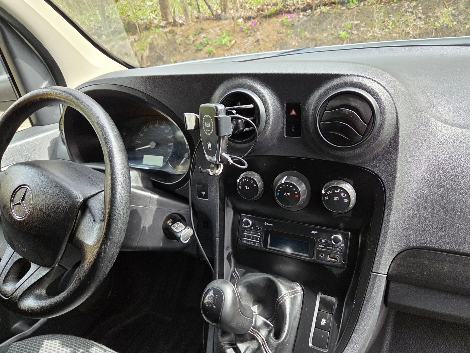 Mercedes-Benz Citan 108 CDI, снимка 9 - Автомобили и джипове - 54341317