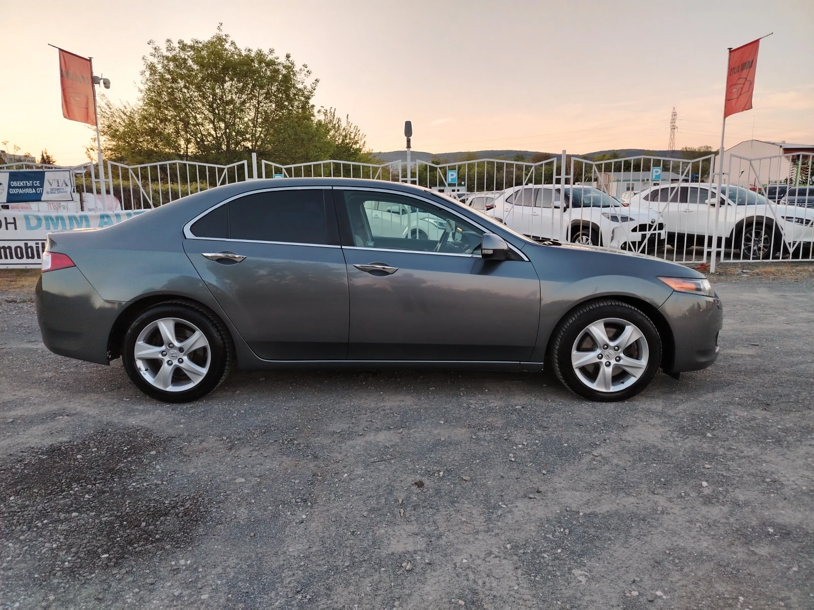 Honda Accord 2.4-201кс АВТОМАТИК, КОЖА, ДИСТРОФИЯ, ФУЛ, снимка 4 - Автомобили и джипове - 54432027