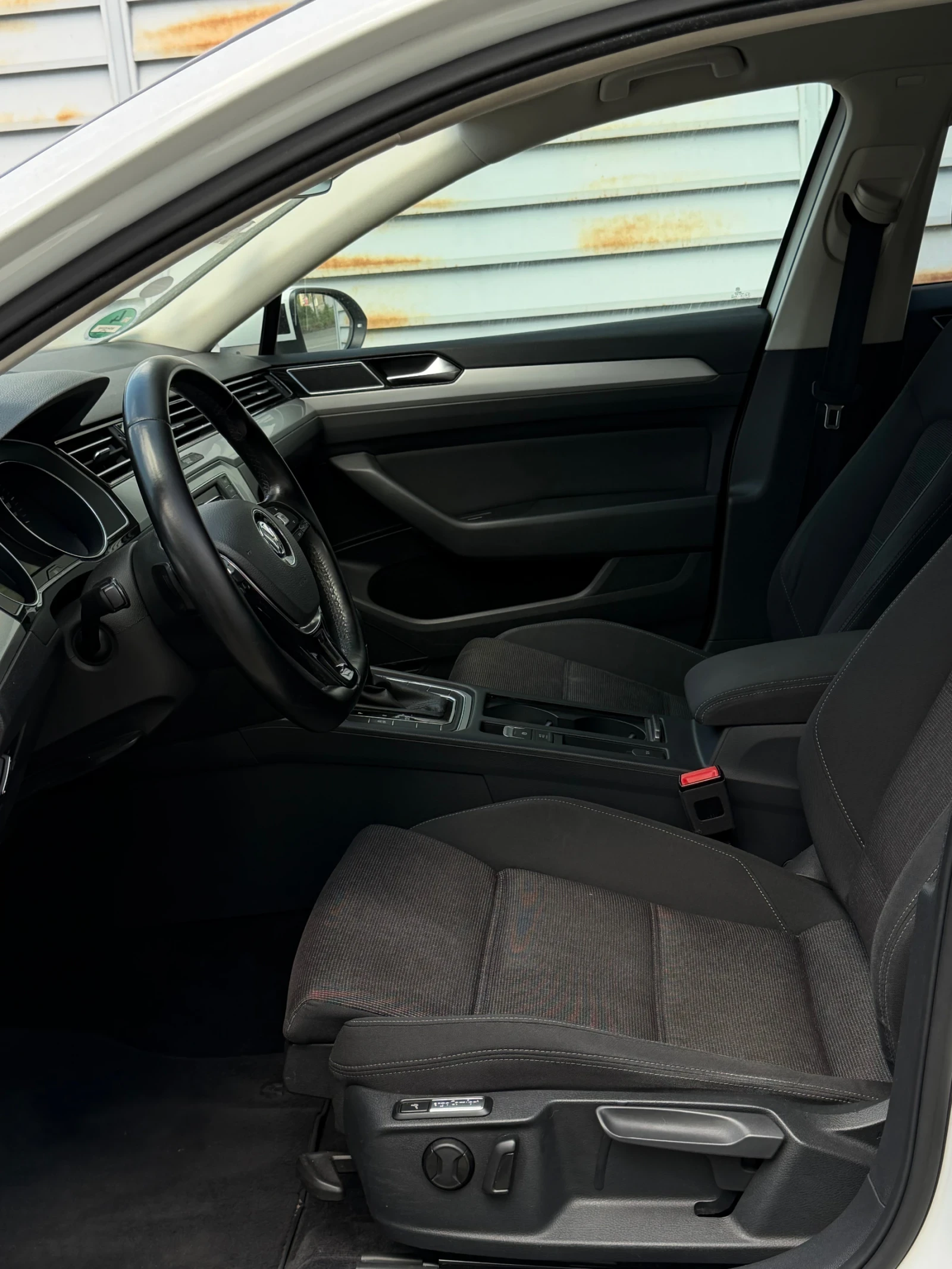 VW Passat 2.0TDI 150ps DSG Full Led ��� ��� ���� �������� | Mobile.bg � ����������� 9