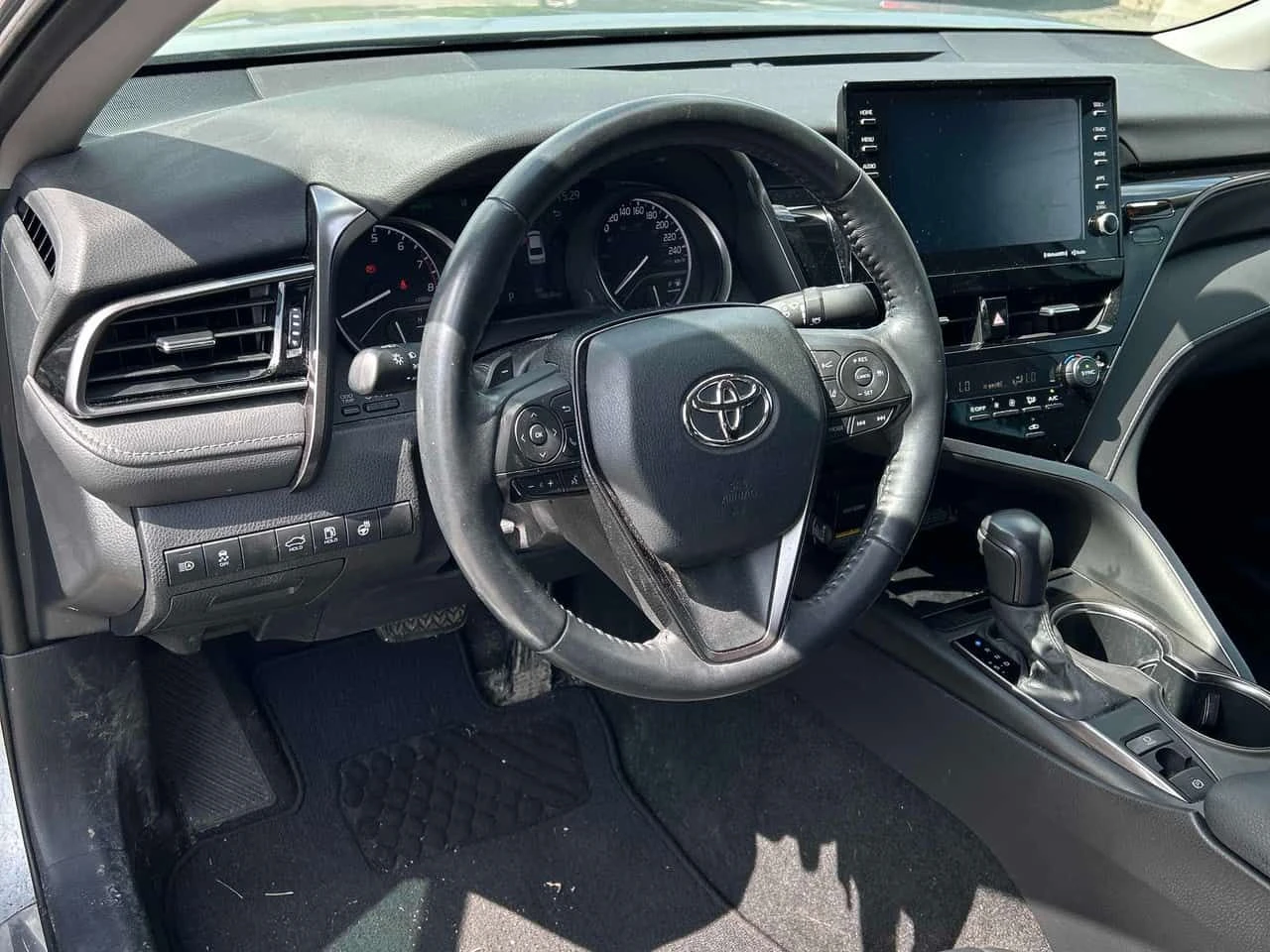 Toyota Camry * SE * CARFAX * ОПЦИЯ ЗА ФИНАНСИРАНЕ, снимка 5 - Автомобили и джипове - 54896511