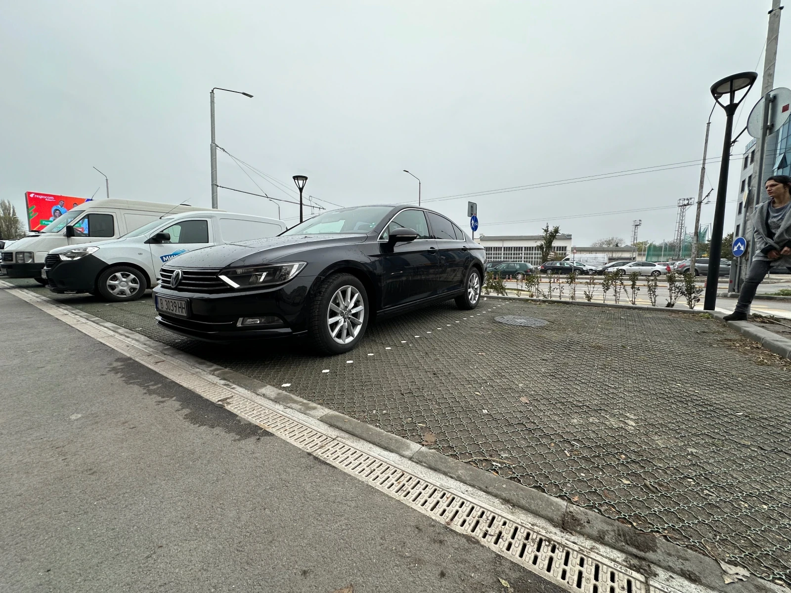 VW Passat, снимка 5 - Автомобили и джипове - 54941376