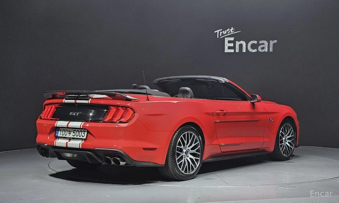 Ford Mustang 5.0 GT Face* DISTRONIC* КОЖА* ПОДГРЕВ* ОБДУХВАНЕ* , снимка 3 - Автомобили и джипове - 54997927