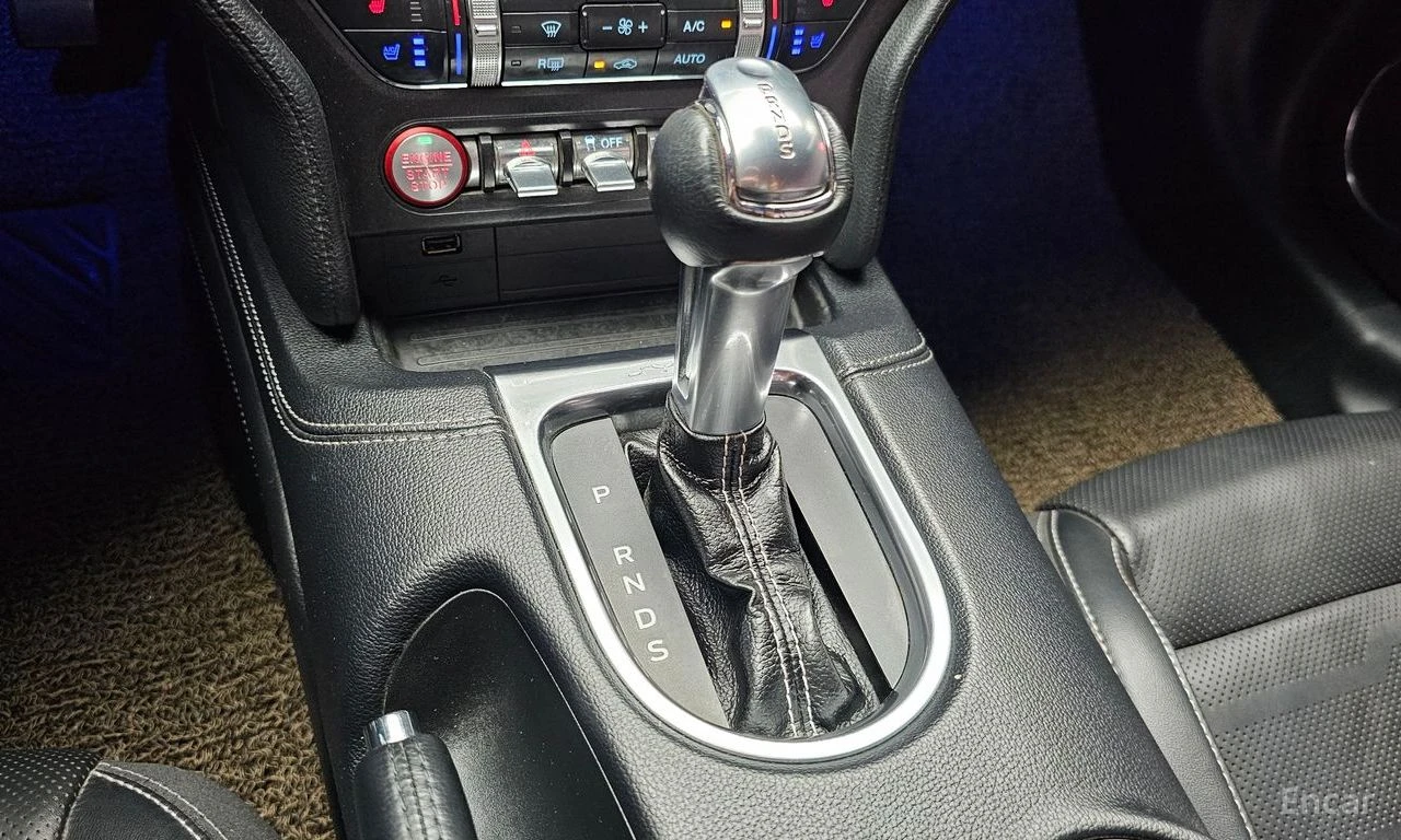 Ford Mustang 5.0 GT Face* DISTRONIC* КОЖА* ПОДГРЕВ* ОБДУХВАНЕ* , снимка 13 - Автомобили и джипове - 54997927