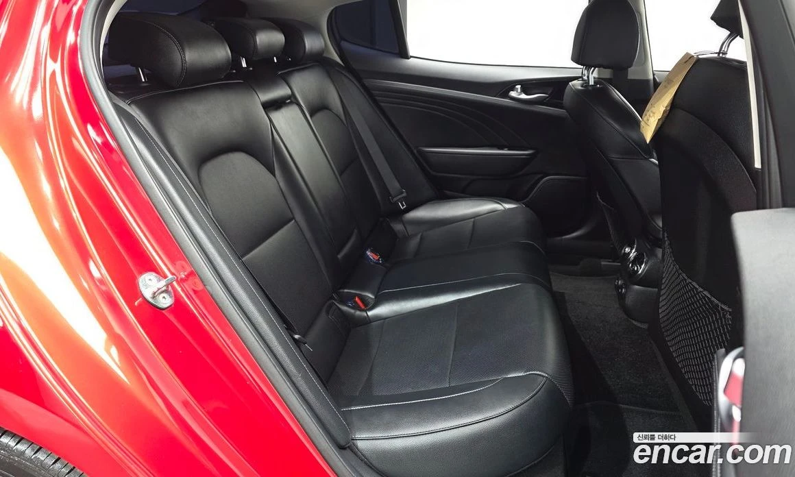 Kia Stinger 2.5 Platinum, снимка 12 - Автомобили и джипове - 55676732