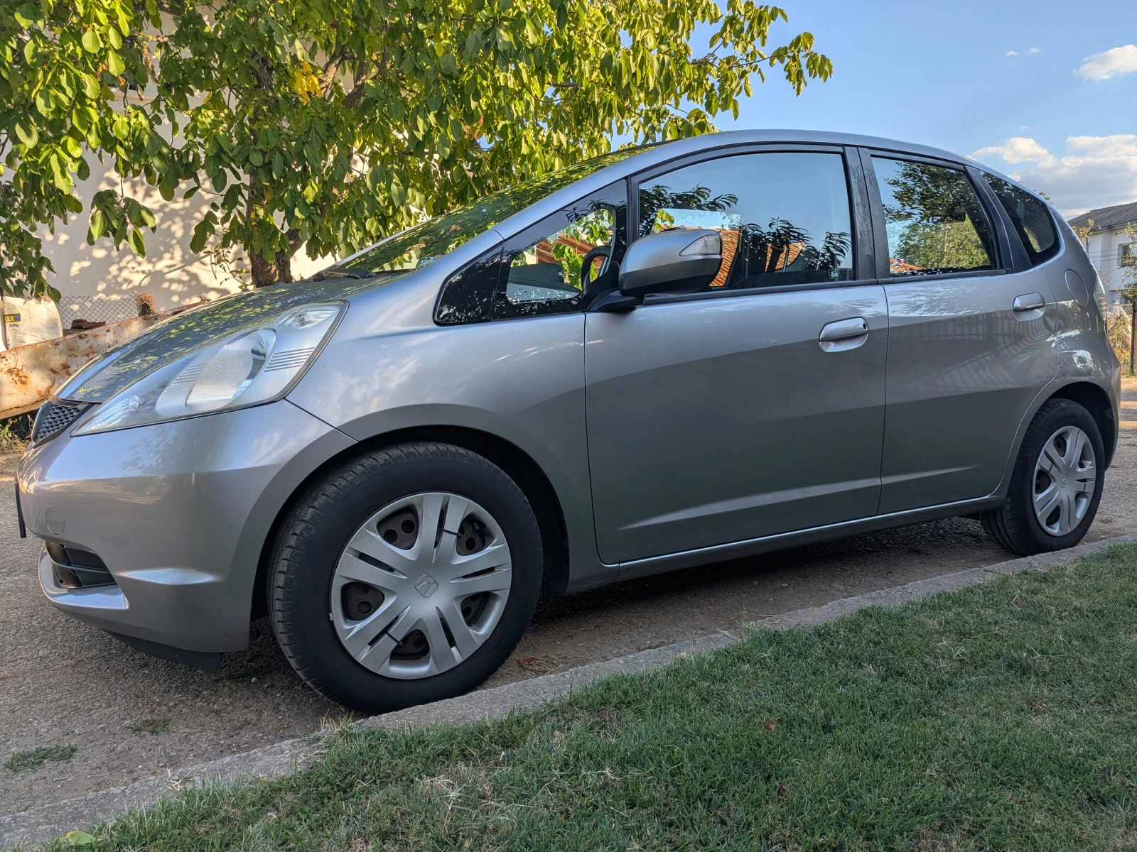 Honda Jazz 1.4i, снимка 3 - Автомобили и джипове - 55831372