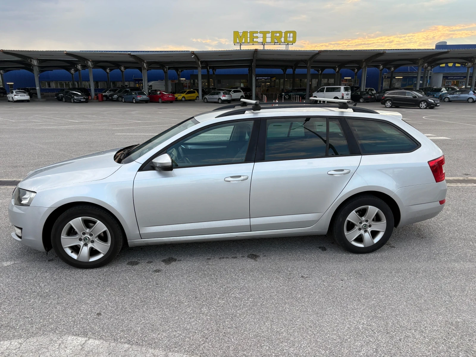 Skoda Octavia, снимка 4 - Автомобили и джипове - 56168121