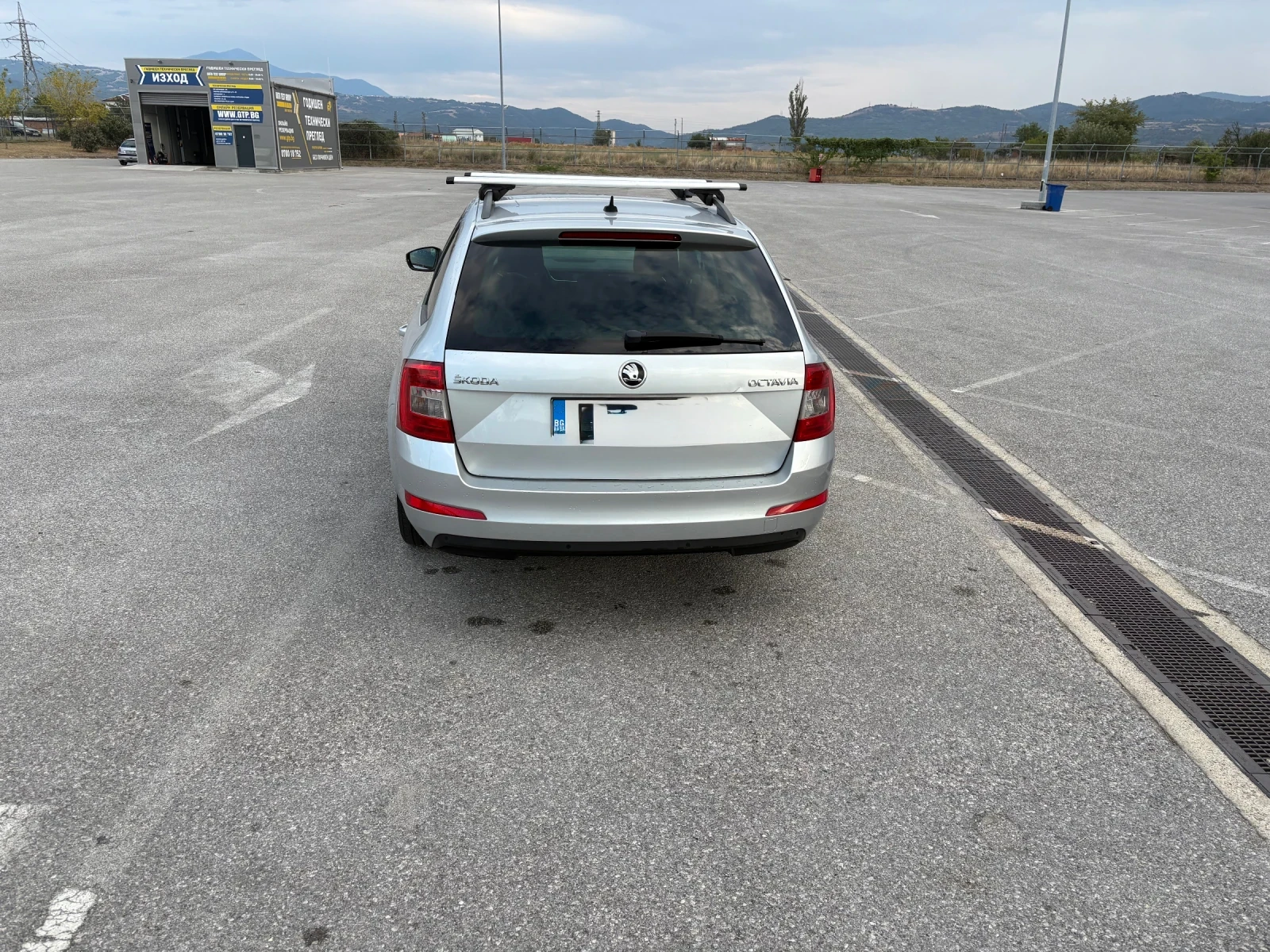Skoda Octavia, снимка 3 - Автомобили и джипове - 56168121