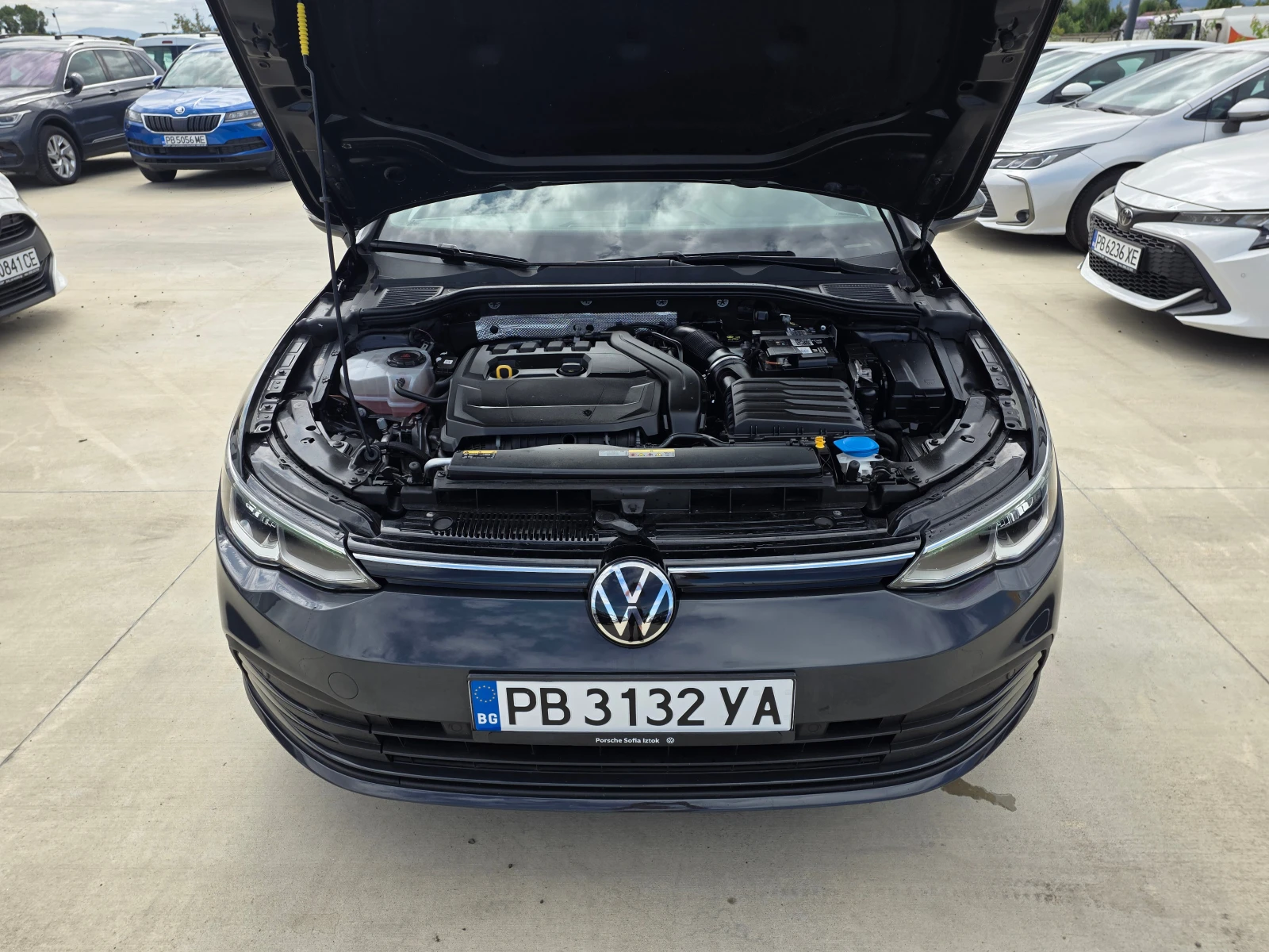 VW Golf 1.5 E-TSI 150кс А/Т, снимка 16 - Автомобили и джипове - 56179341