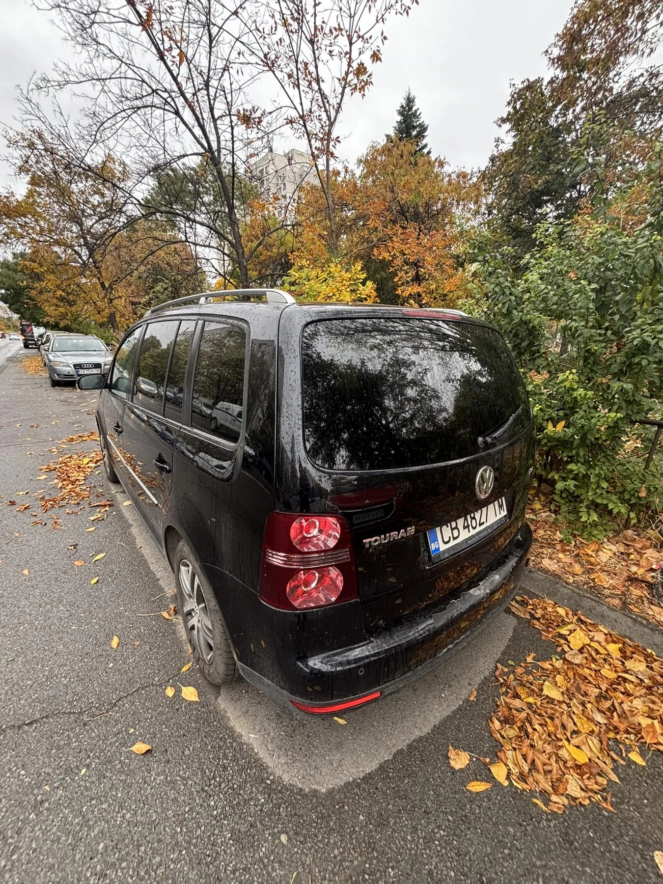 VW Touran 1.4 + LPG, снимка 9 - Автомобили и джипове - 56480956