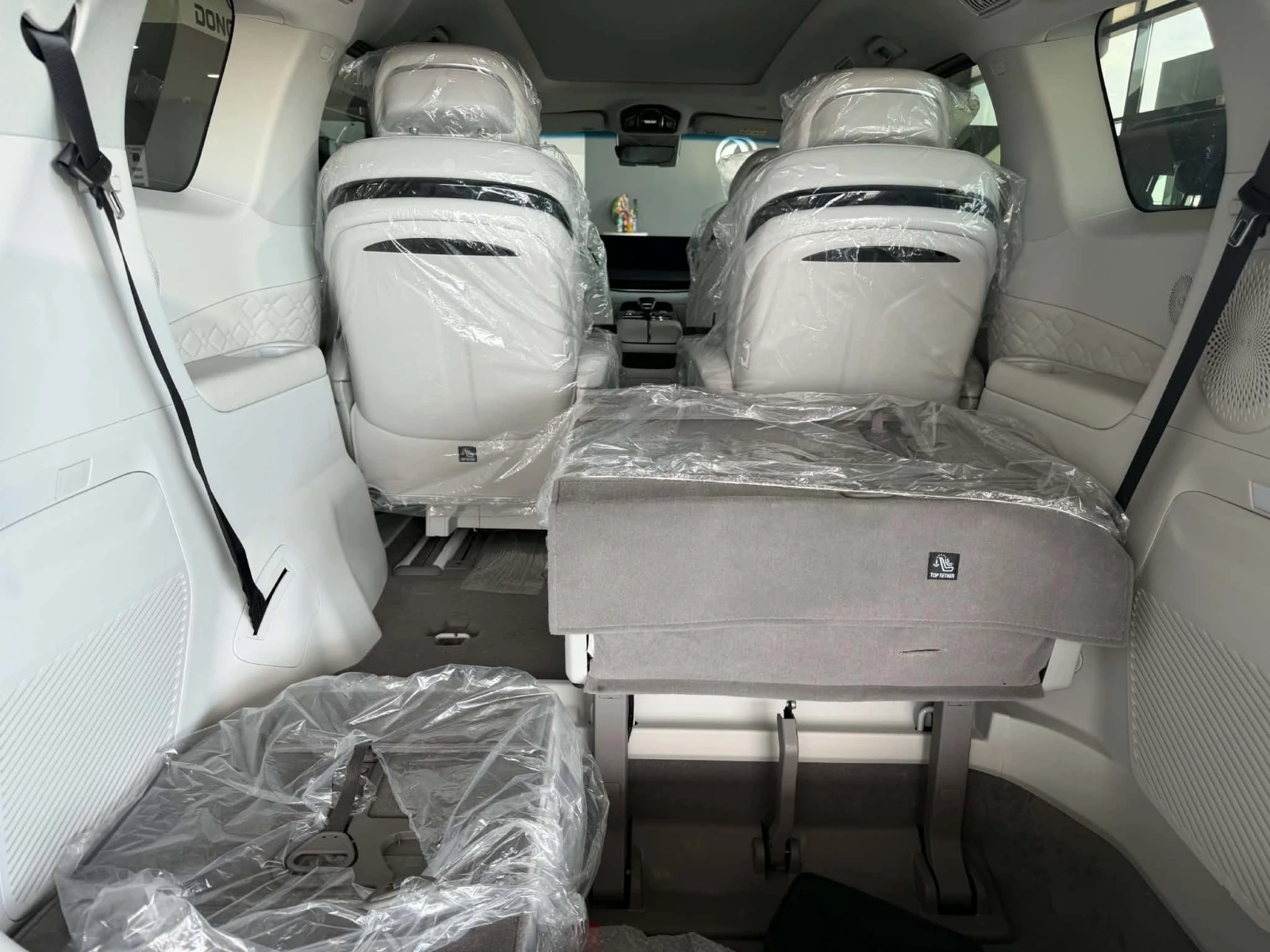 DONGFENG V9 HEV AT 190hp FULL LED 360 CAM 6+ 1 | Mobile.bg � ����������� 6