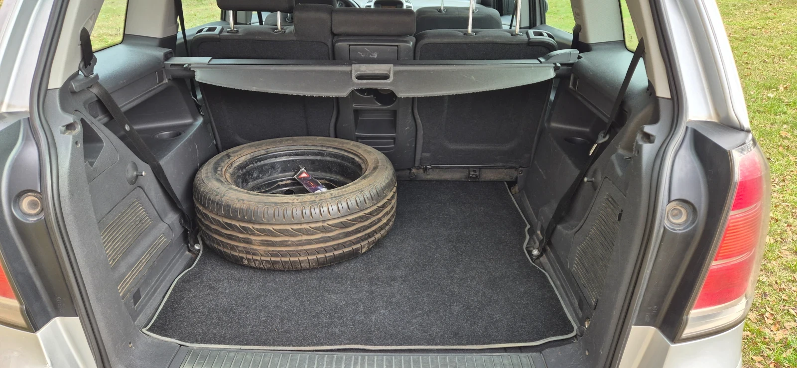 Opel Zafira, снимка 9 - Автомобили и джипове - 56746486