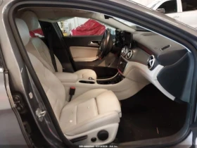Mercedes-Benz GLA 250 * 4MATIC* КОЖА* ПОДГРЕВ* ПАНОРАМА* HARMAN KARDON* , снимка 5