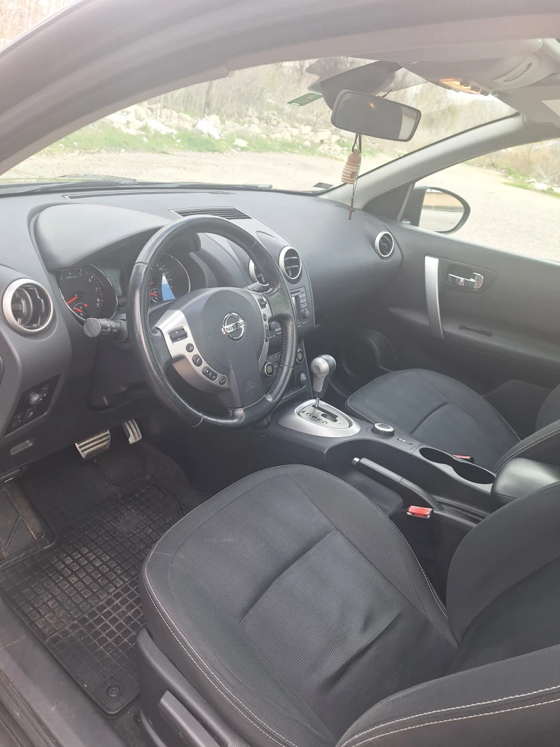 Nissan Qashqai, снимка 5 - Автомобили и джипове - 45465607